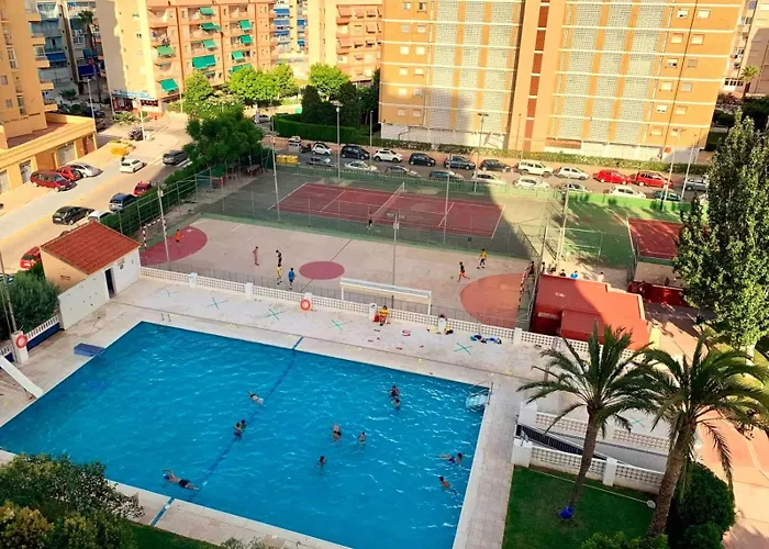 Amplio * La Pobla de Farnals